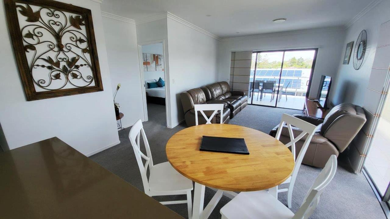 Aparthotel Eden By The Bay Hervey Bay Exteriér fotografie